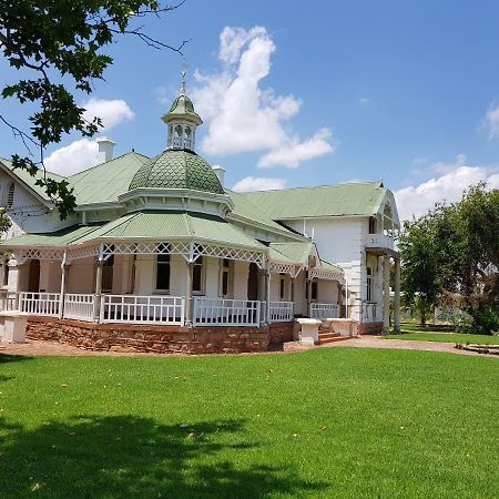 The Fountain Villa Klerksdorp Exterior foto